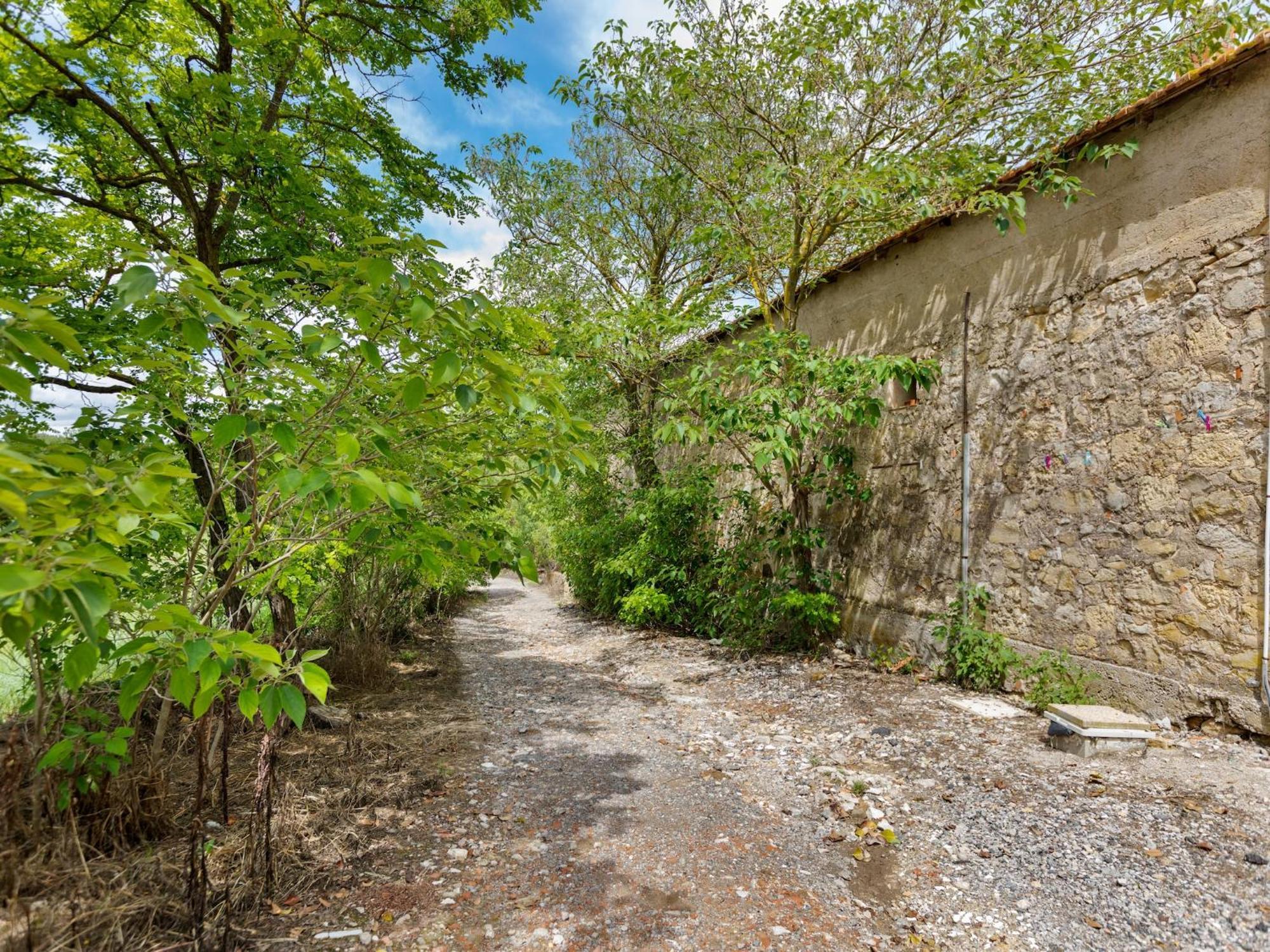 Apartment With Pool Amid Vineyards And Near The Beach เมซ ภายนอก รูปภาพ