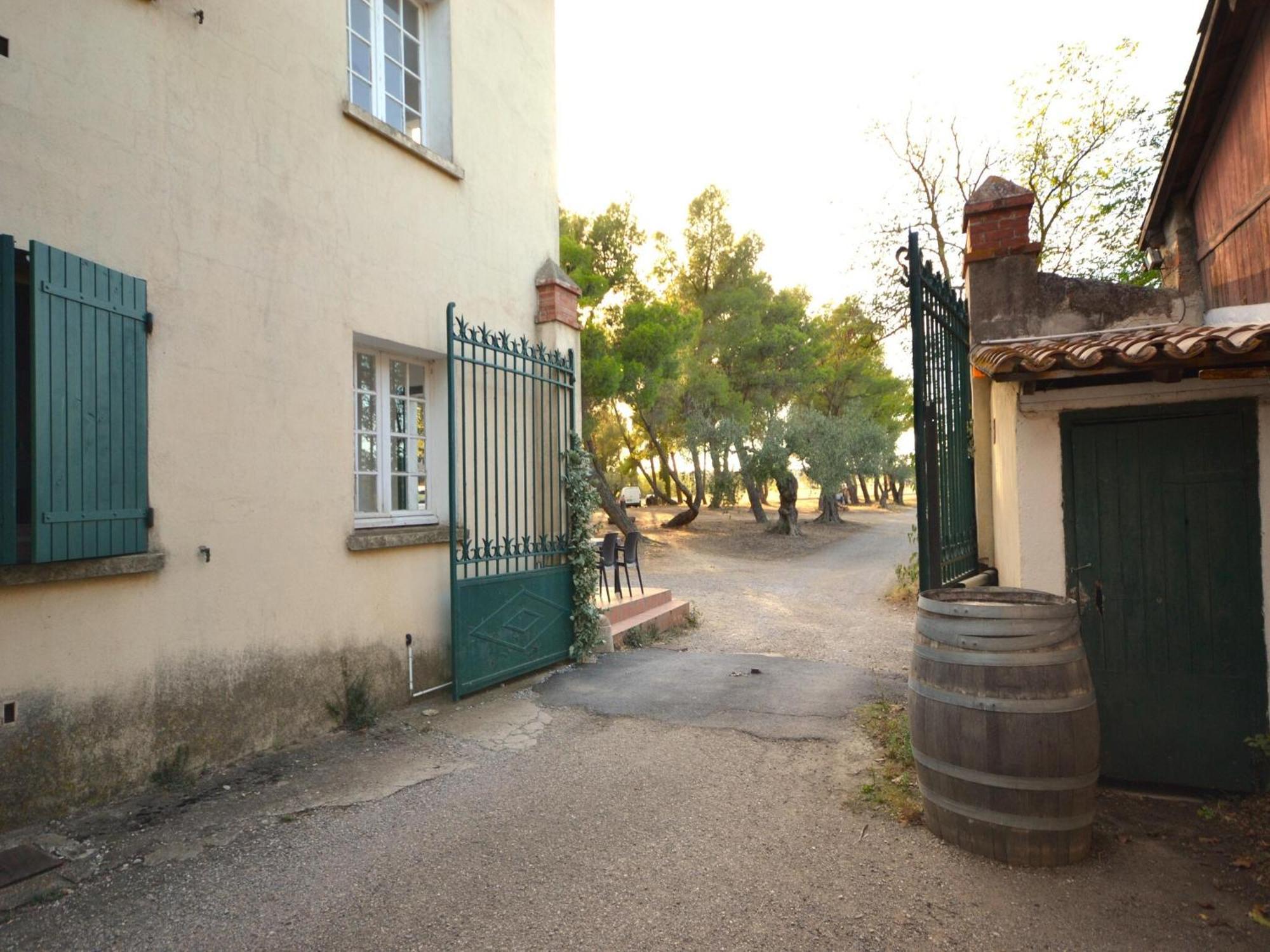 Apartment With Pool Amid Vineyards And Near The Beach เมซ ภายนอก รูปภาพ